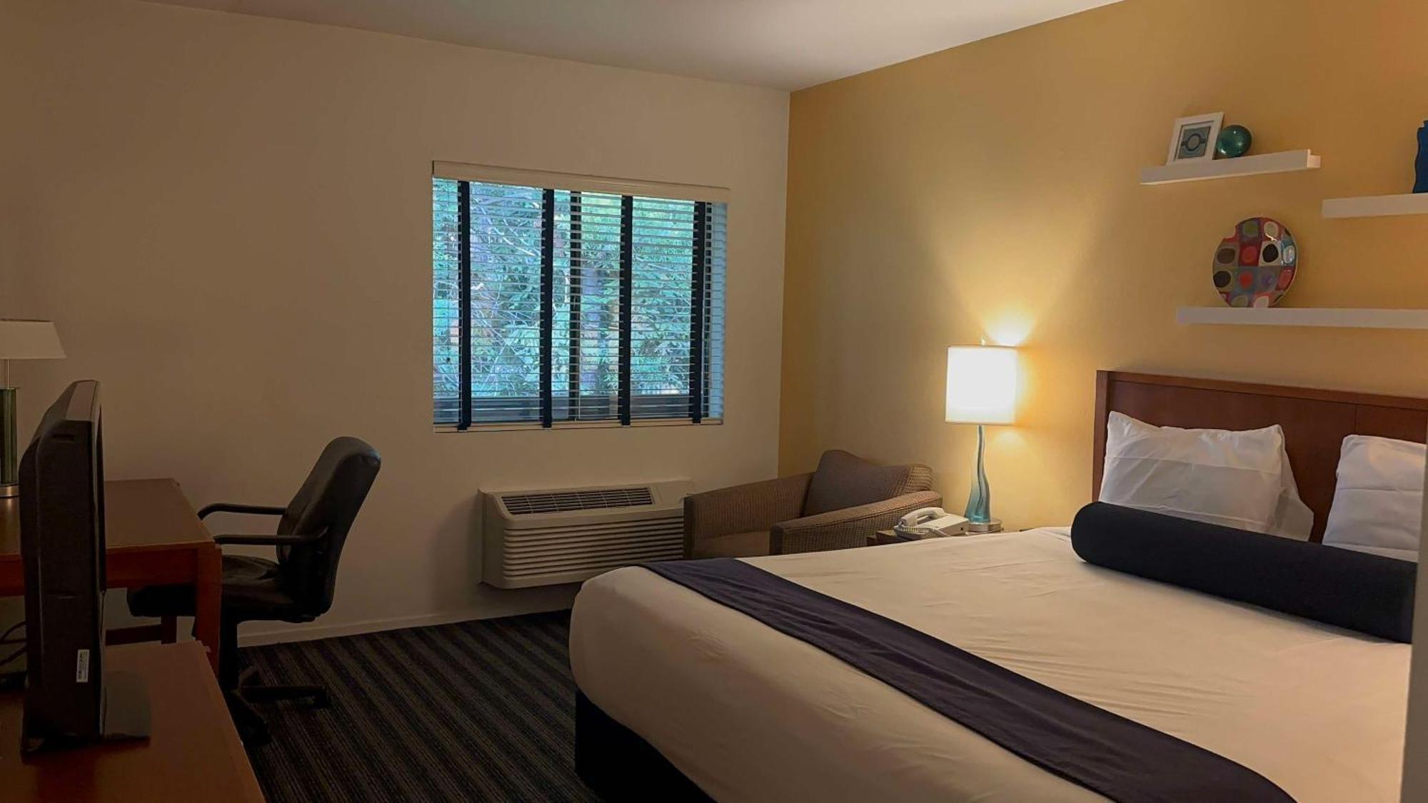 Hotel Zico, BW Signature Collection Mountain View Bagian luar foto