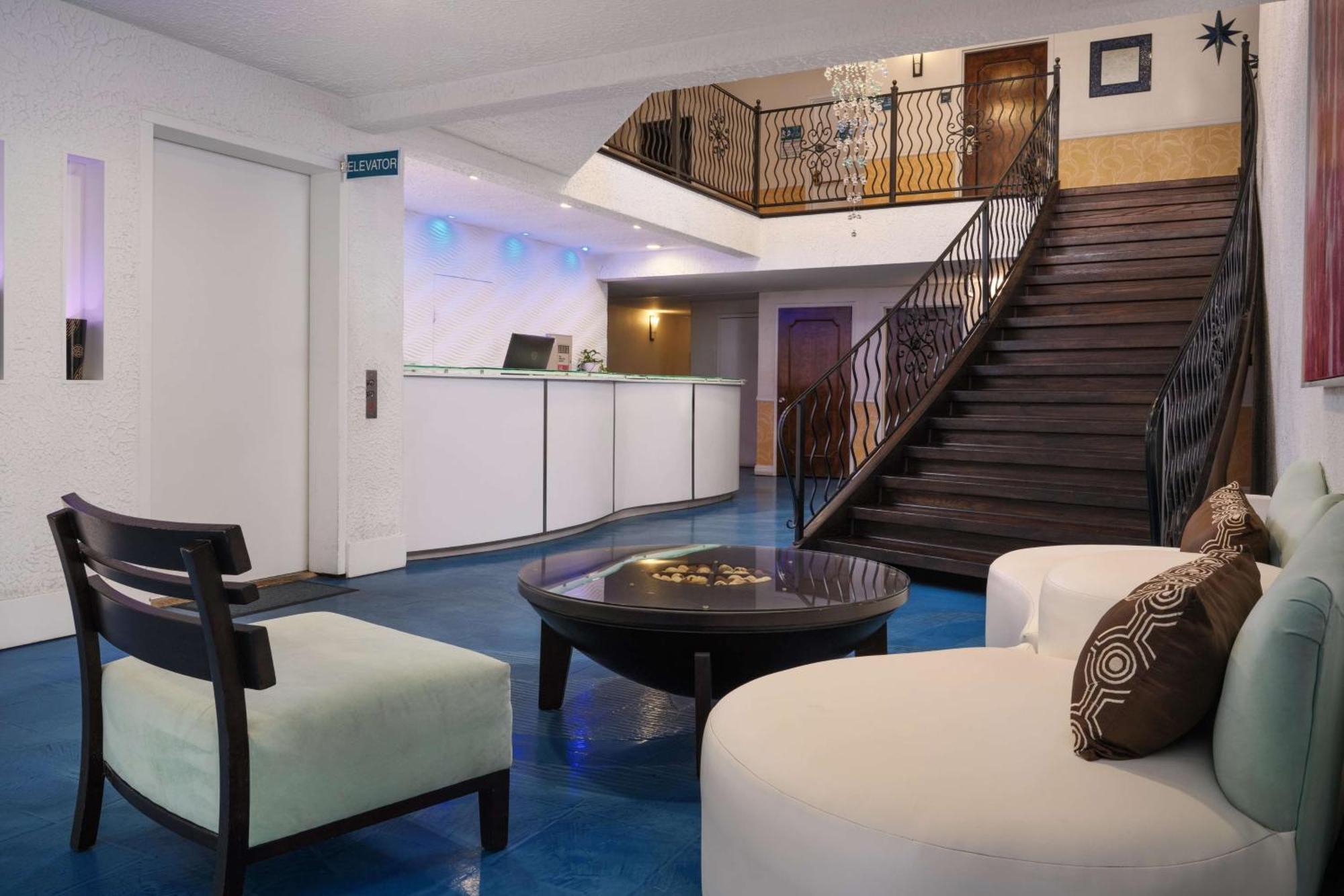 Hotel Zico, BW Signature Collection Mountain View Bagian luar foto